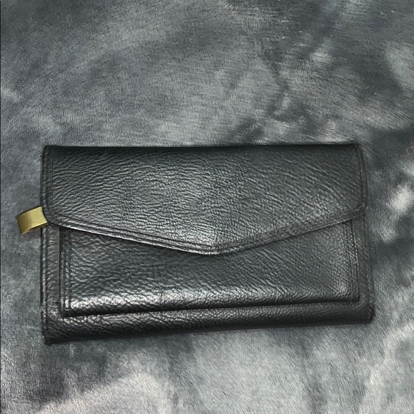 purse and wallets - Picture 2 of 8